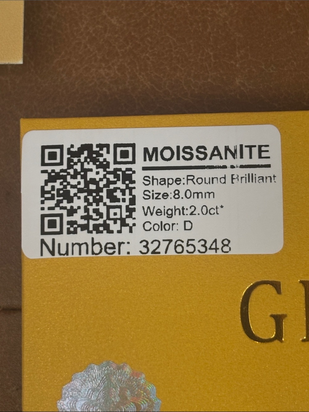 Moissanite Round Stone Color D 2.0 ct with certificate of authenticity - Picture 3 of 3